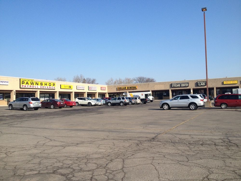 West Broad Square: 4788-4904 West Broad Street, Columbus, OH 43228